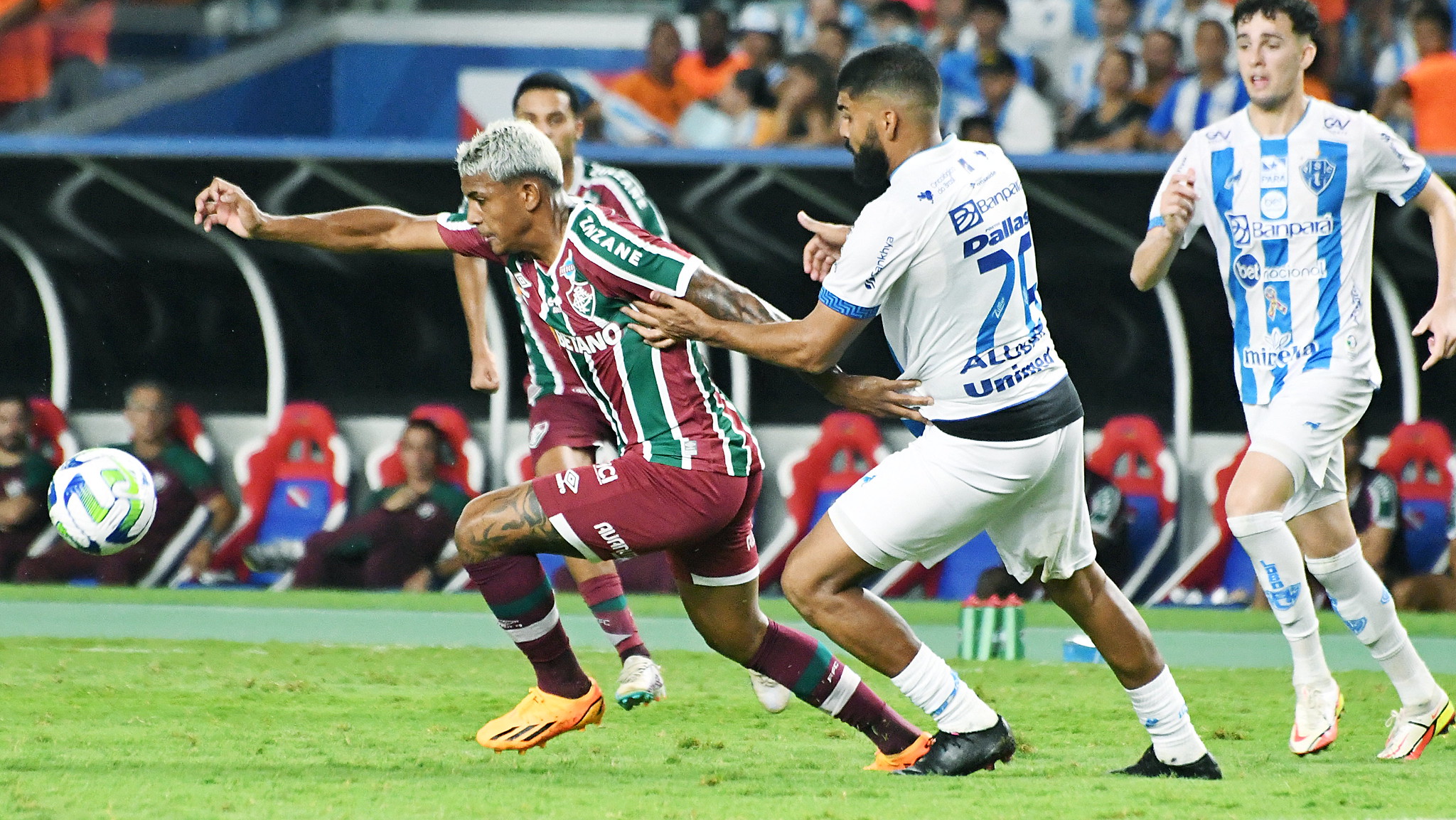 FLU VENCE NA COPA DO BRASIL