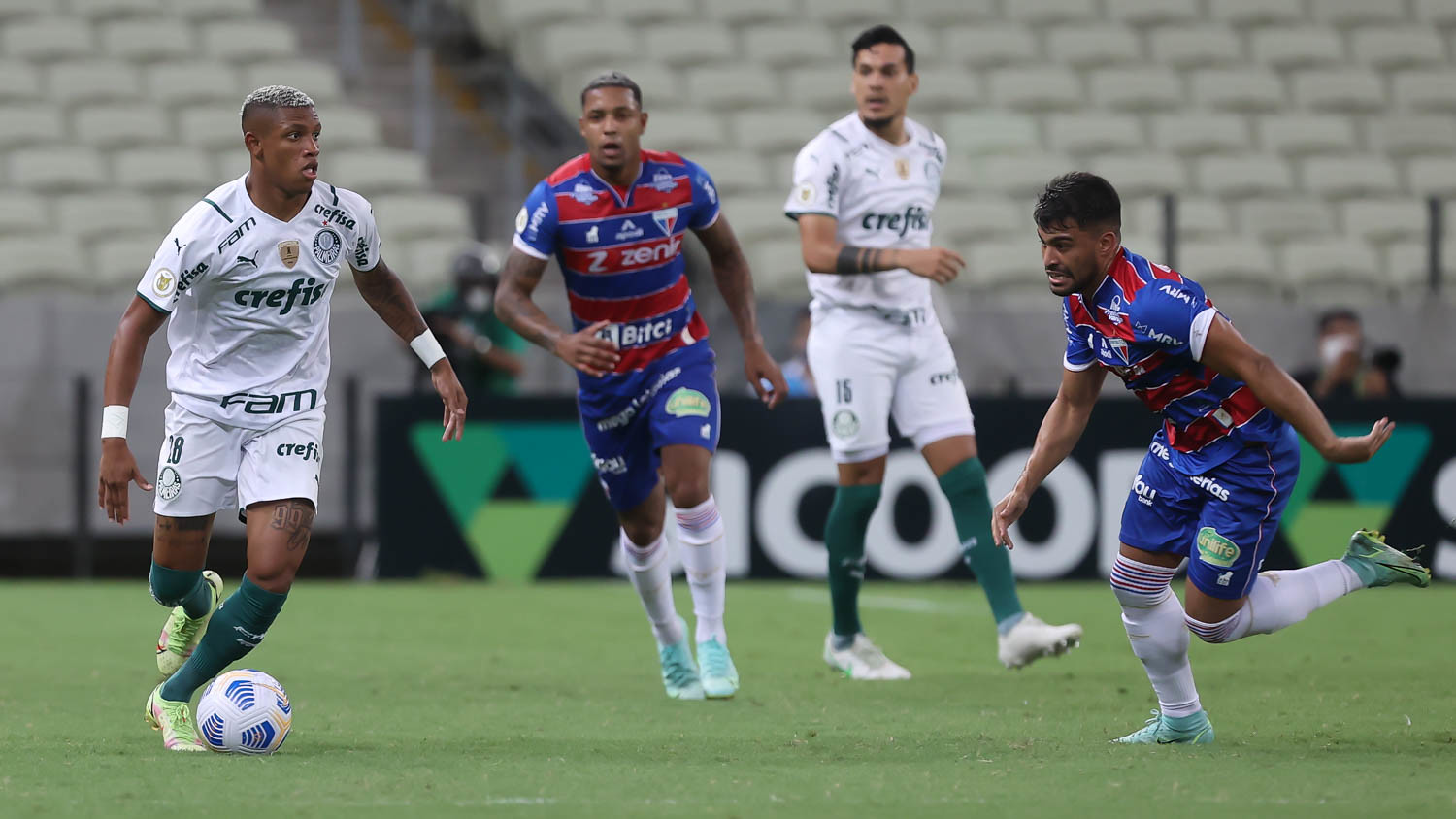 FORTALEZA VENCE POR 1 A 0