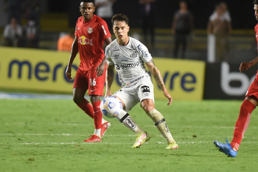 SANTOS VENCE POR 2 A 0