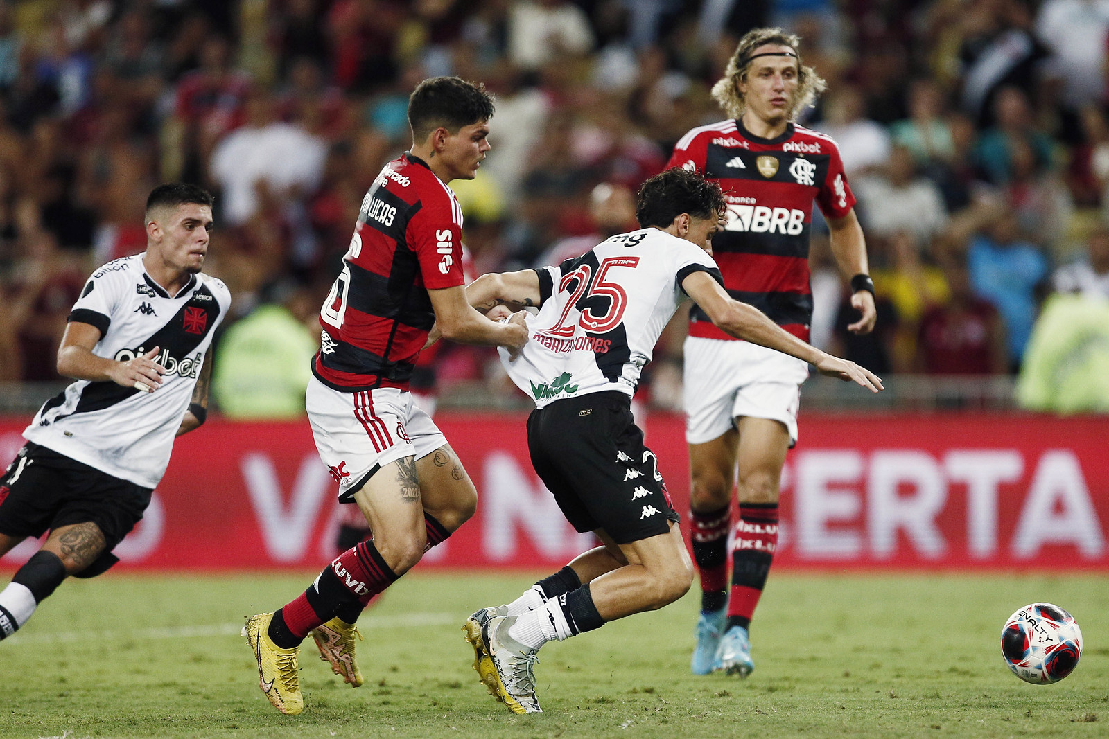 VASCO VECNE O FLAMENGO POR 1 A 0